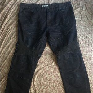 Men’s denim jeans